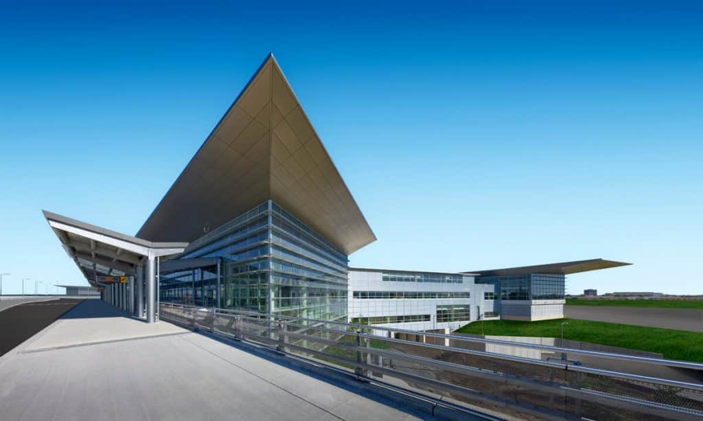 Winnipeg James Armstrong Richardson International Airport Terminal Building