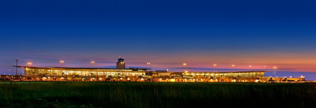 Winnipeg James Armstrong Richardson International Airport Terminal Building