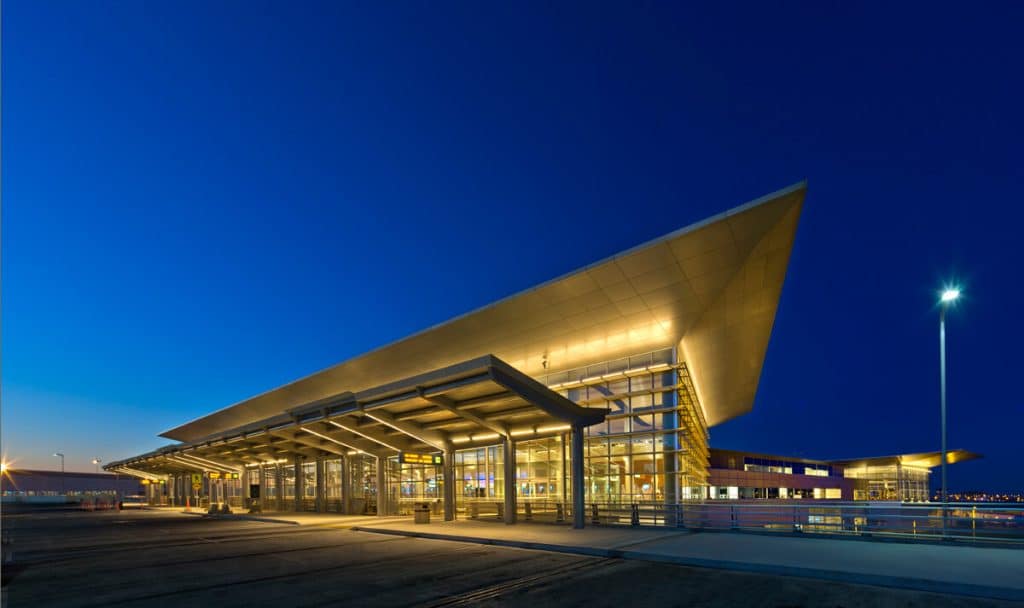 Winnipeg James Armstrong Richardson International Airport Terminal Building