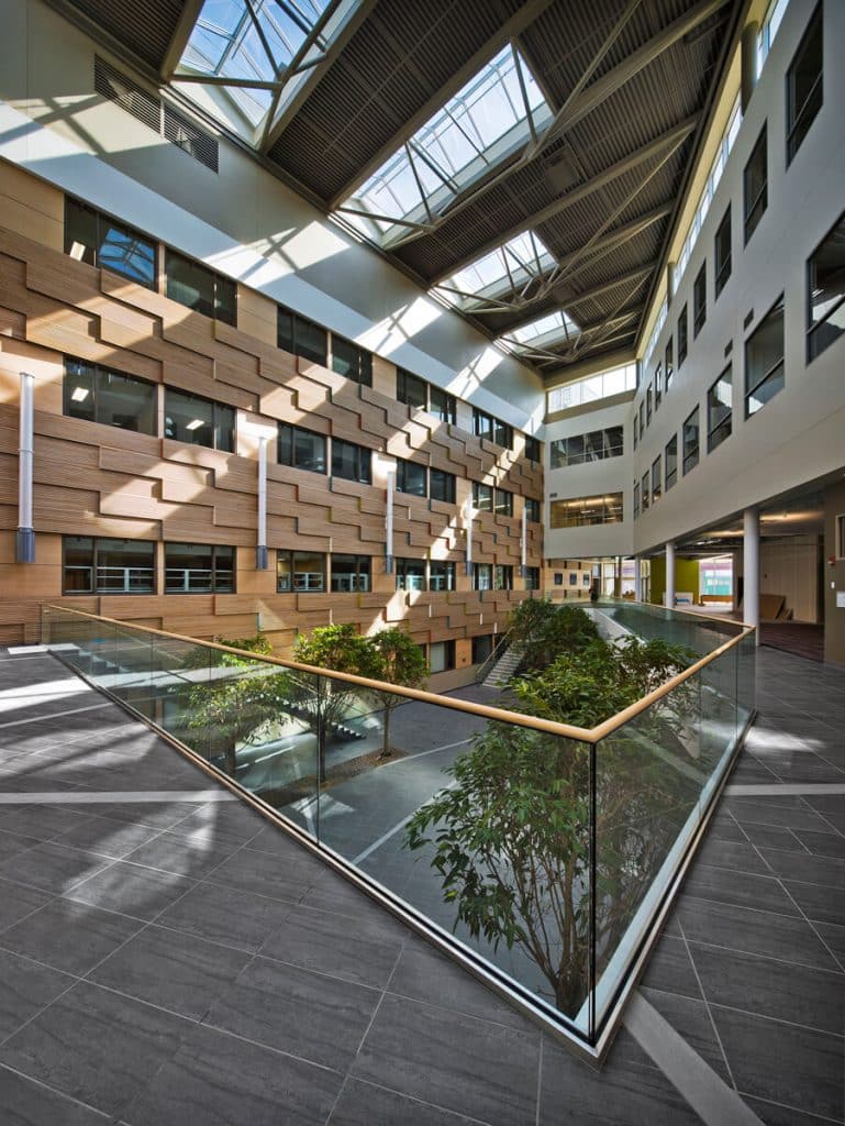 U of W: Richardson College for the Environment