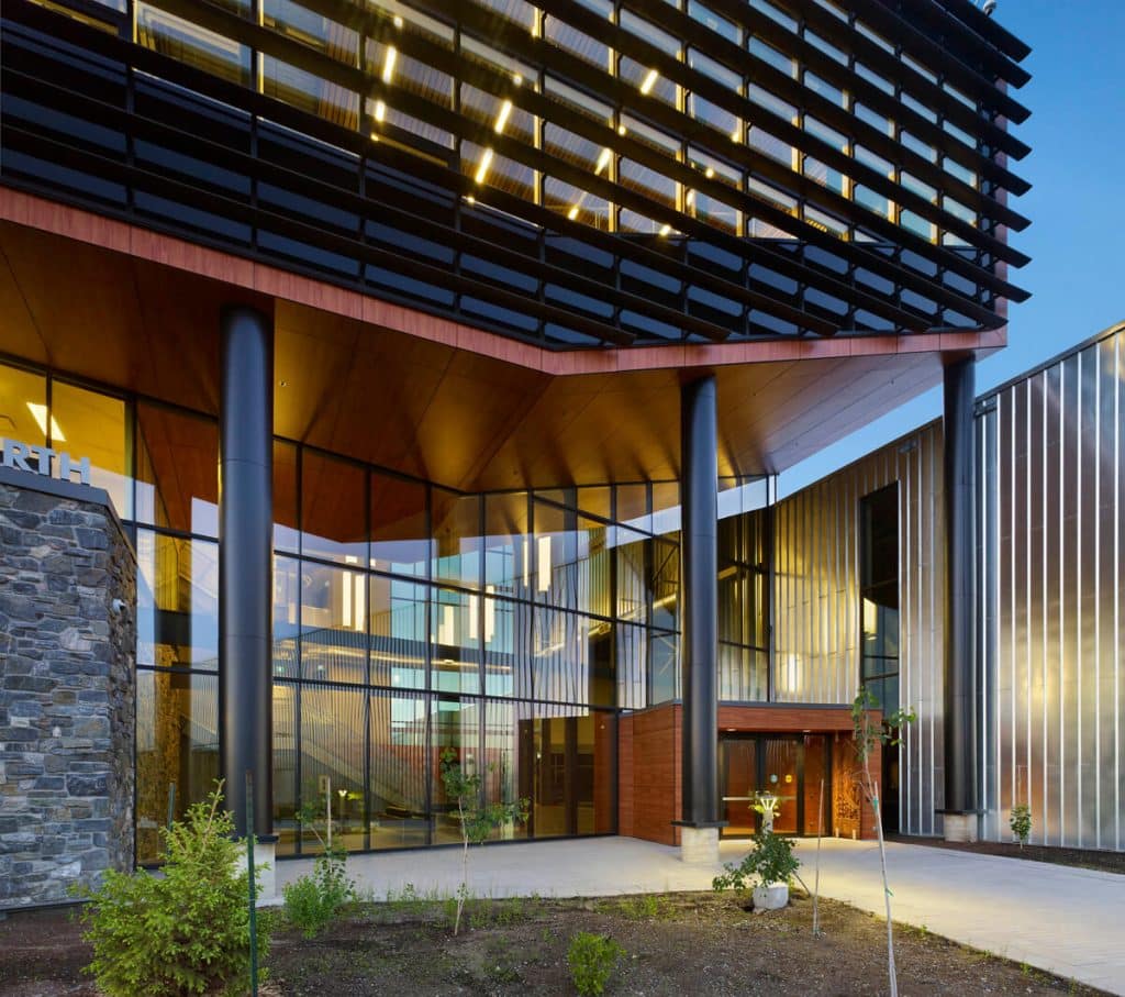 University College of the North: Thompson