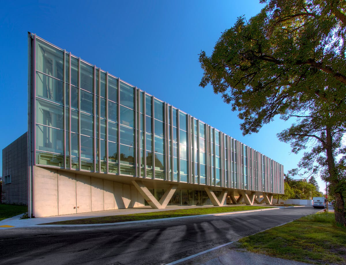 U of M: ArtLab - Crosier Kilgour