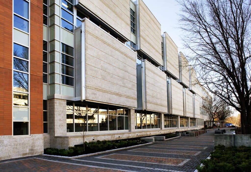 U of M: Engineering and Information Technology Complex