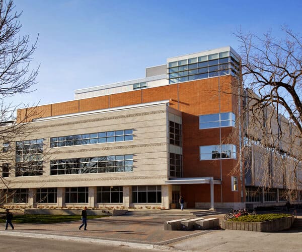 U of M: Engineering and Information Technology Complex