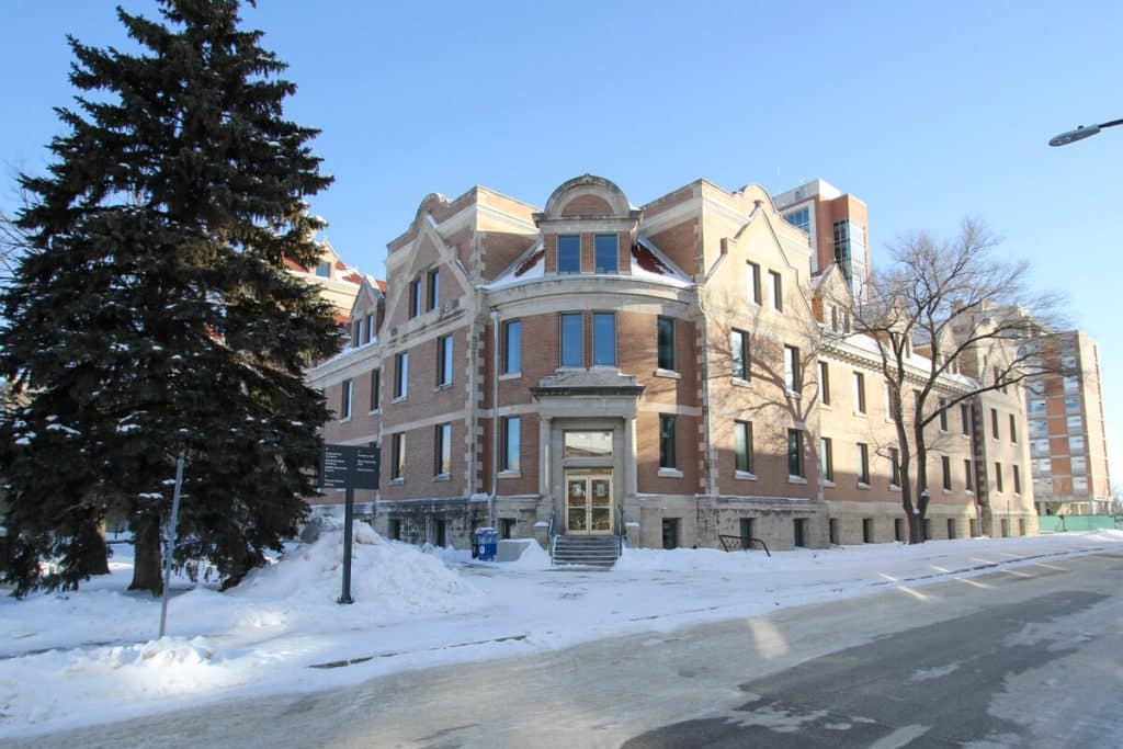 U of M: Tache Hall