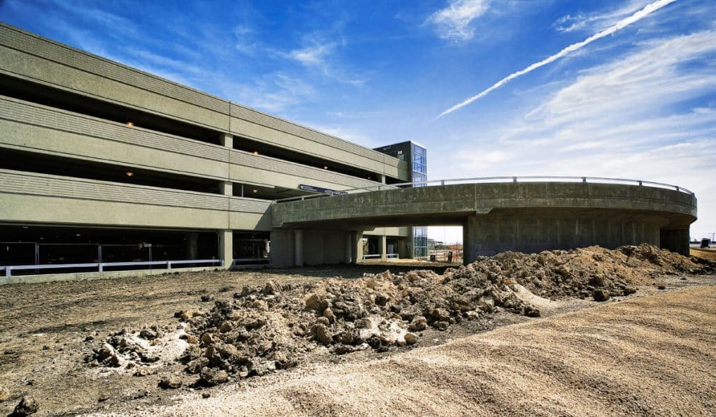 Richardson International Airport Parkade